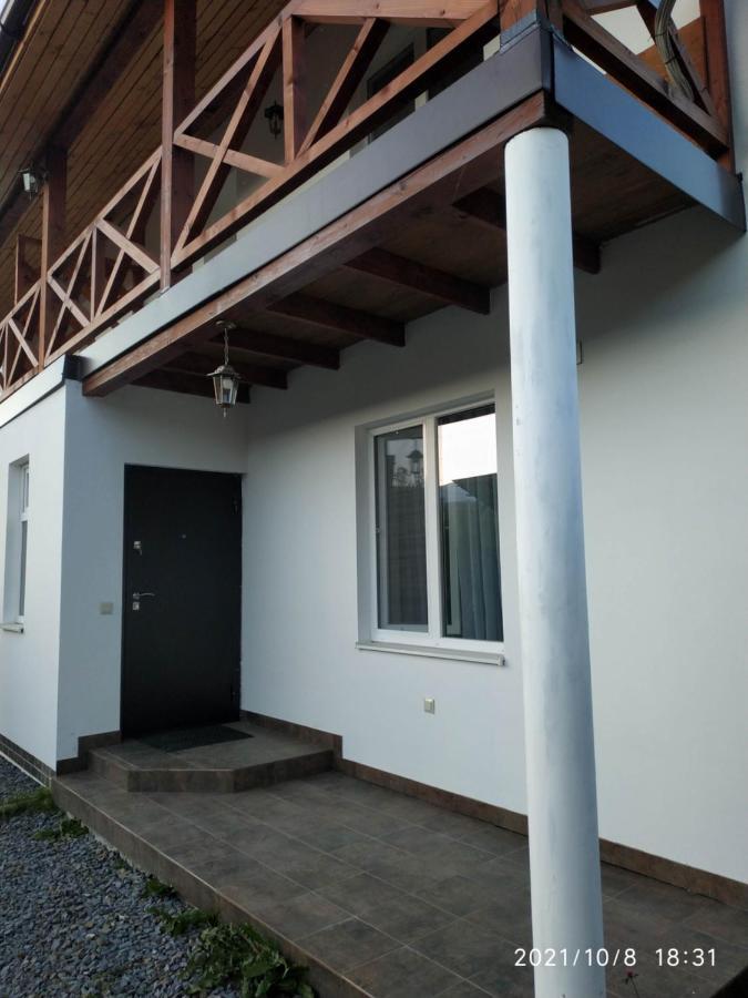 Nestg Guest House Pilipets المظهر الخارجي الصورة
