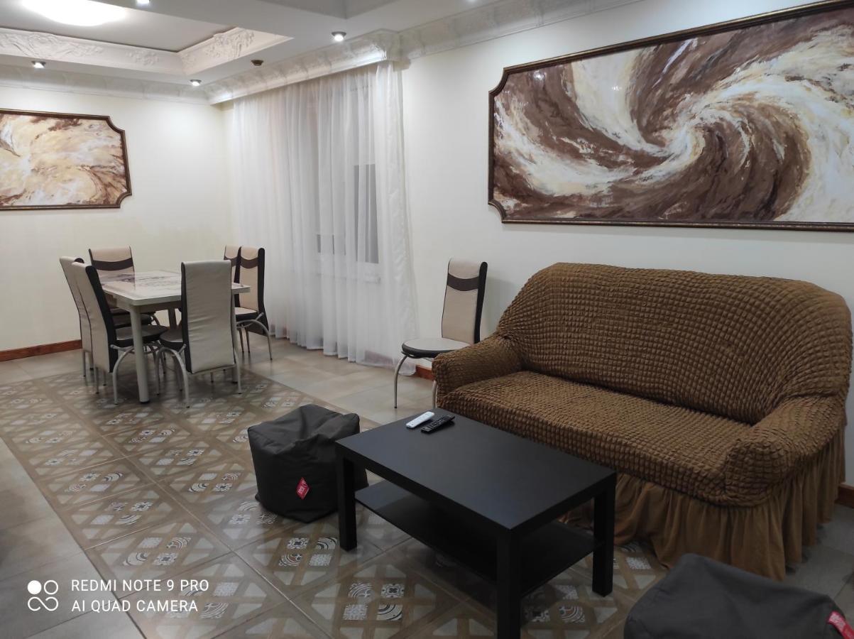 Nestg Guest House Pilipets المظهر الخارجي الصورة