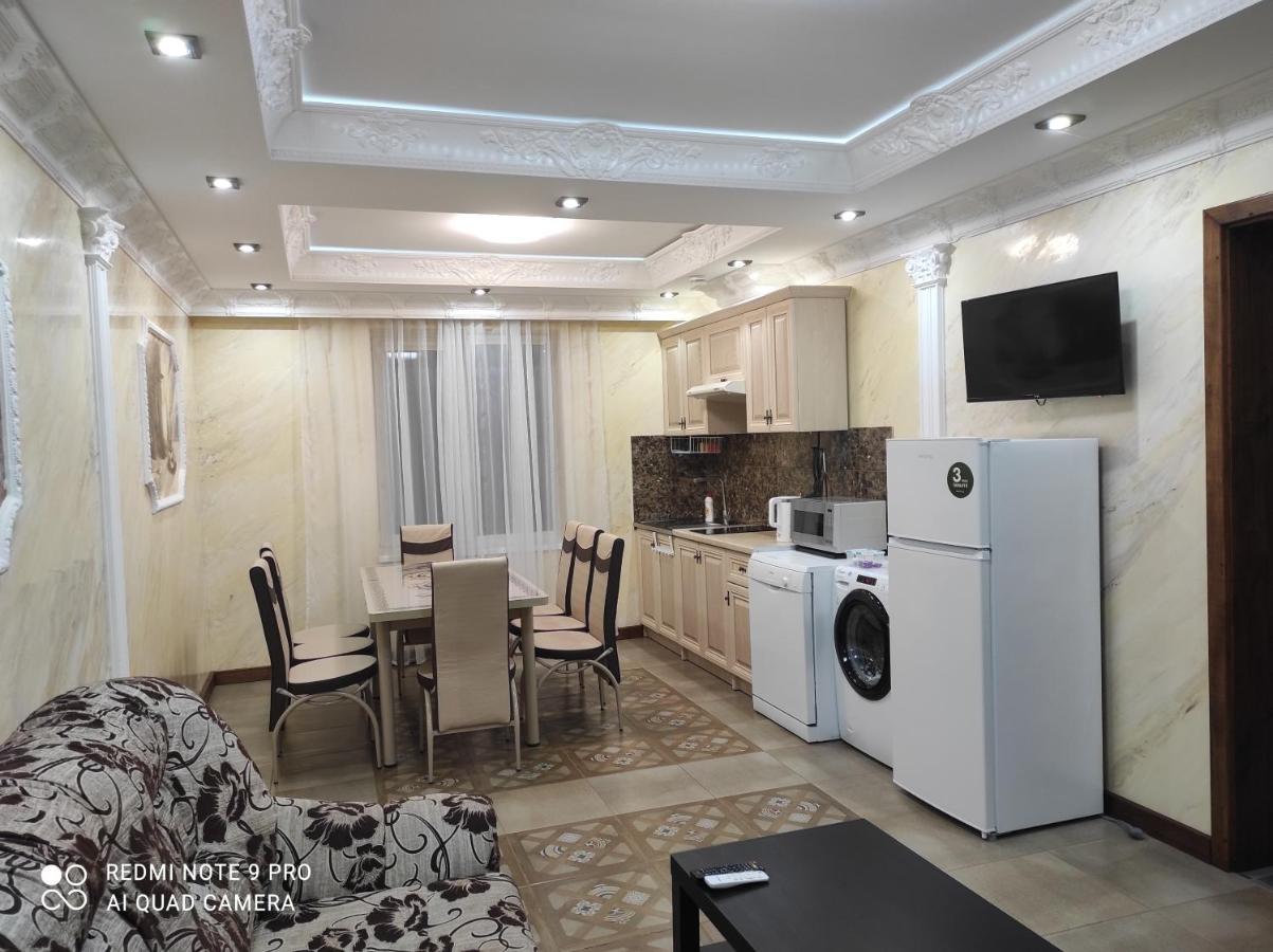 Nestg Guest House Pilipets المظهر الخارجي الصورة