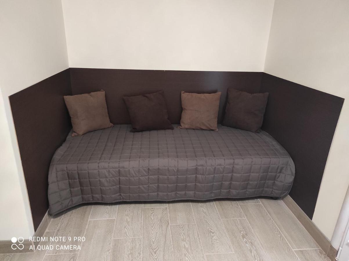 Nestg Guest House Pilipets المظهر الخارجي الصورة